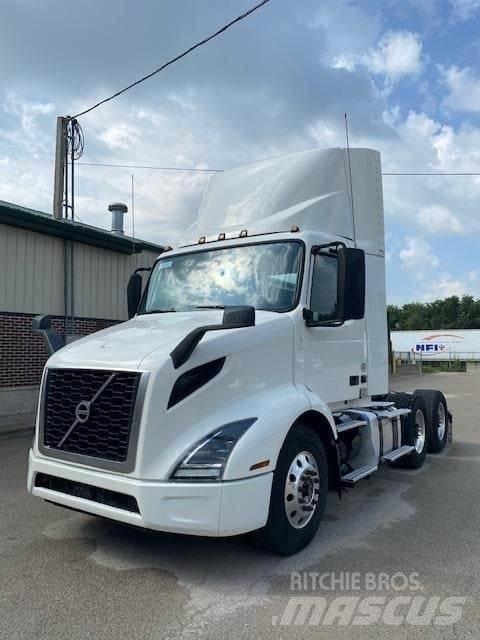 Volvo VNR64T300 曳引機組件