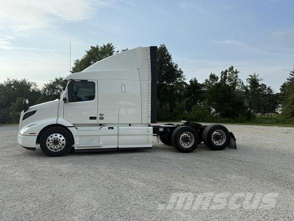 Volvo VNR64T640 曳引機組件