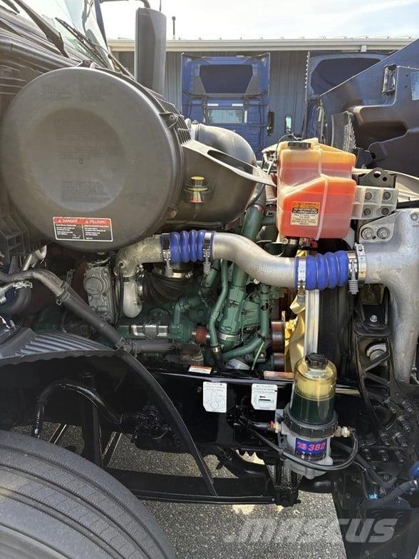 Volvo VNR64T640 曳引機組件