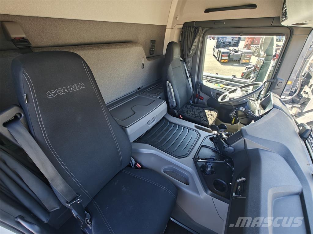 Scania P410 溫控卡車