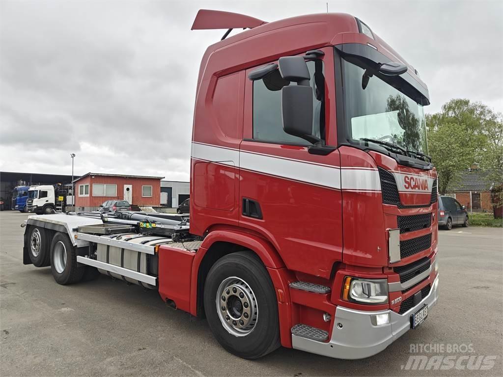 Scania R500 吊鉤式起重車