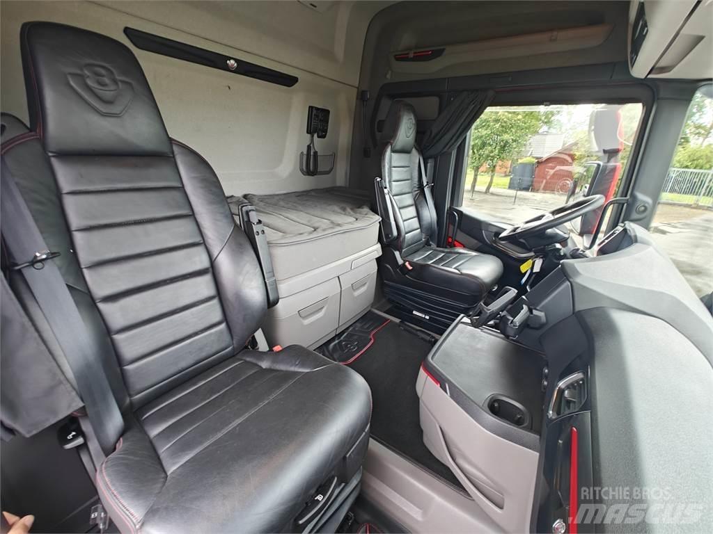 Scania R580 曳引機組件