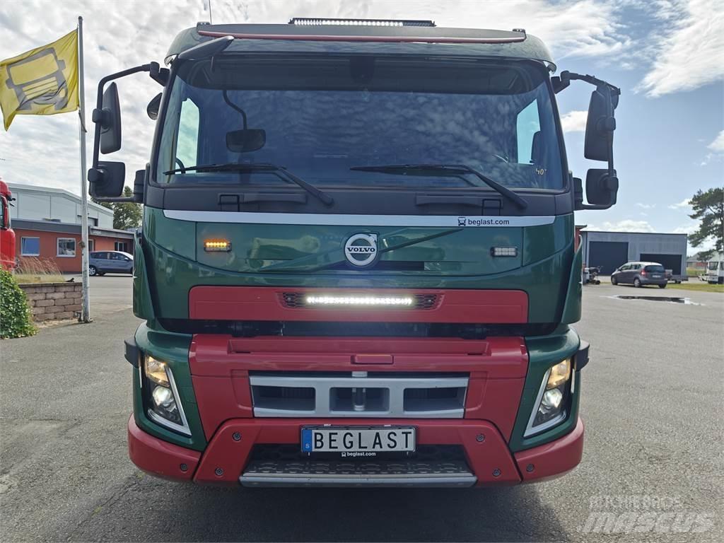 Volvo FMX460 起重機卡車