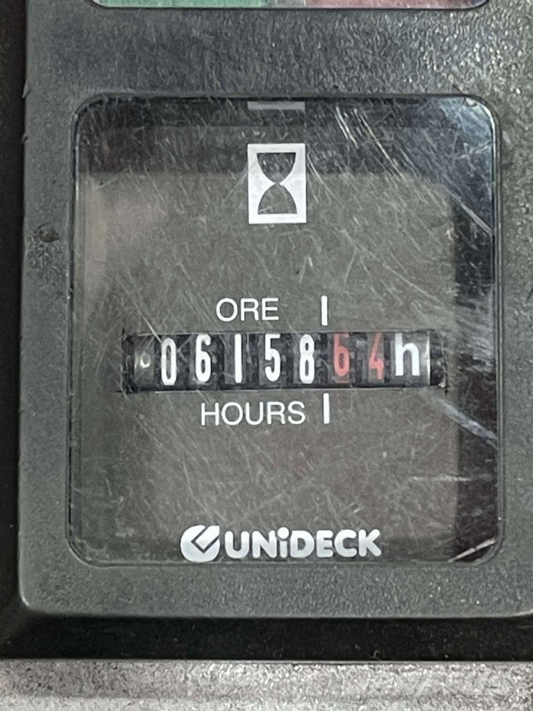 Combilift C4000 柴油卡車