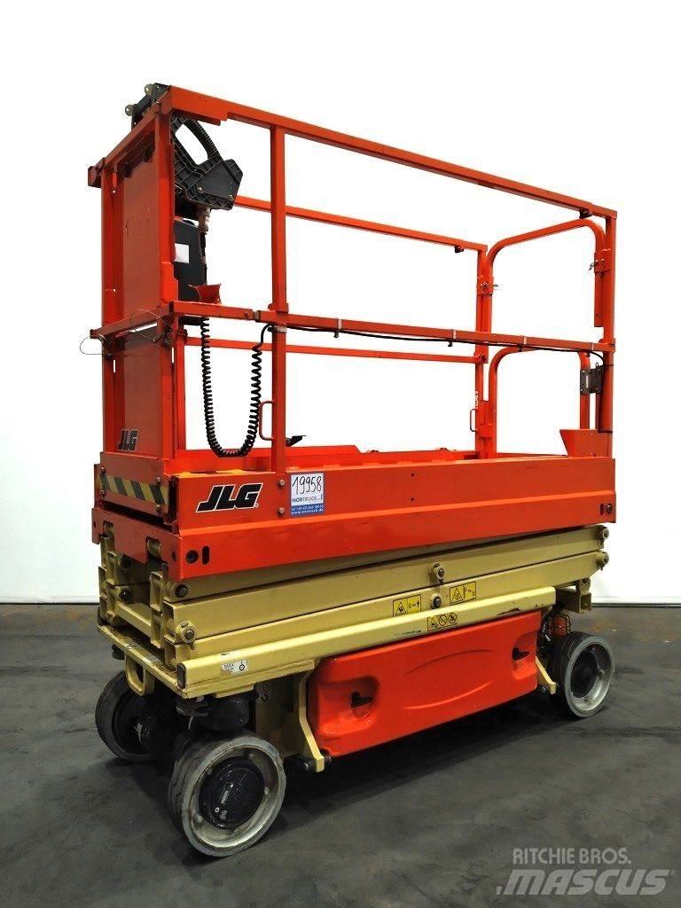 JLG 1930 ES 剪式升降機