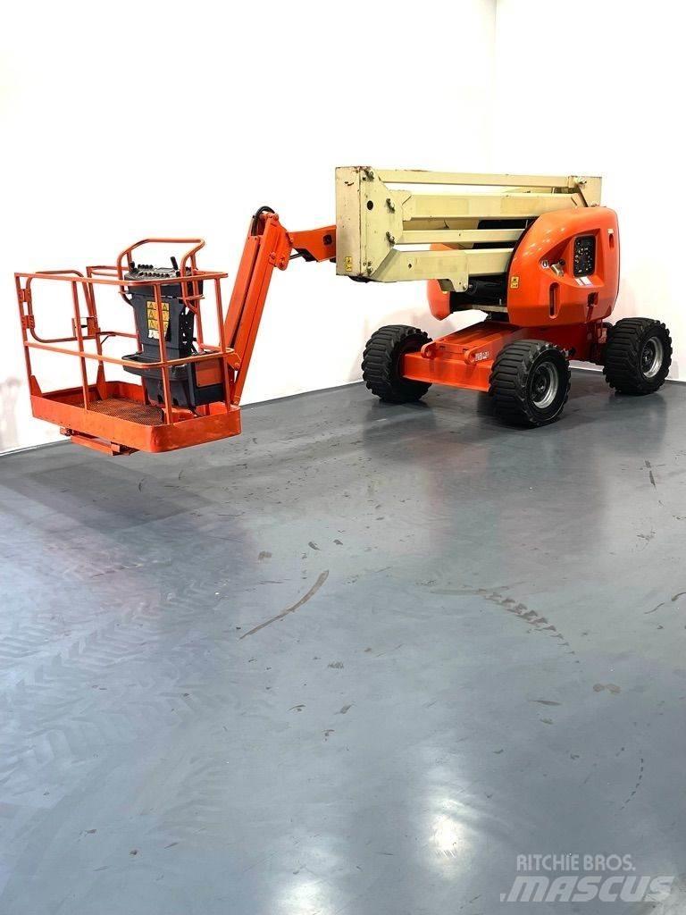 JLG 450AJ 曲臂高空作業車