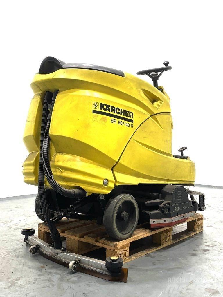 Kärcher BR90140R 掃倉機