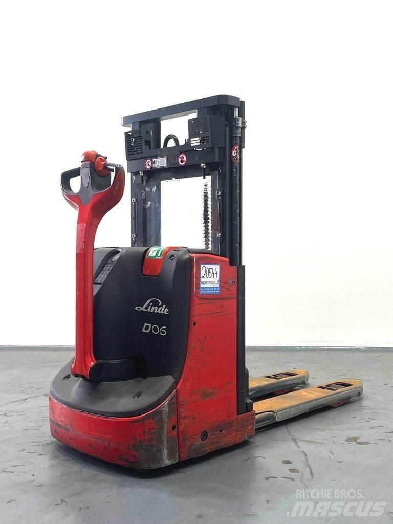 Linde D06-1160 行走控制式堆積機