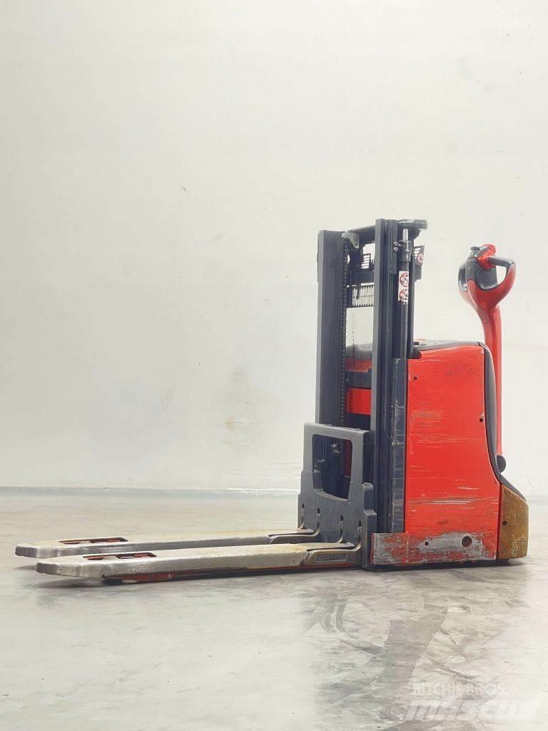 Linde D08-1160 行走控制式堆積機