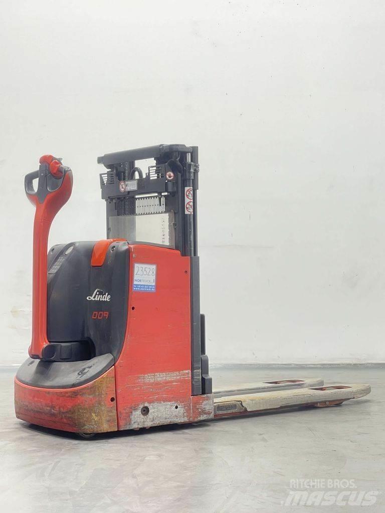 Linde D08-1160 行走控制式堆積機