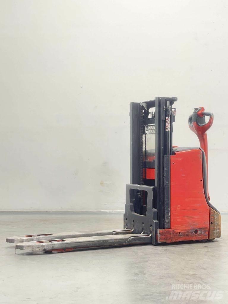 Linde D08-1160 行走控制式堆積機