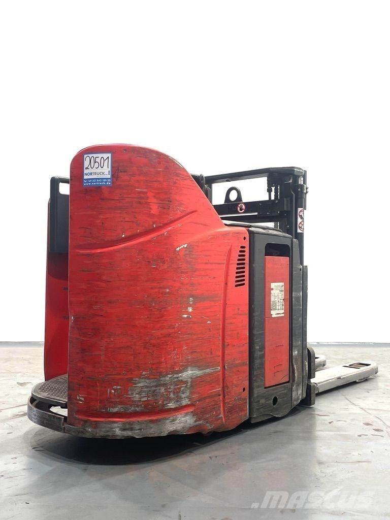 Linde D12HPSP-133 行走控制式堆積機