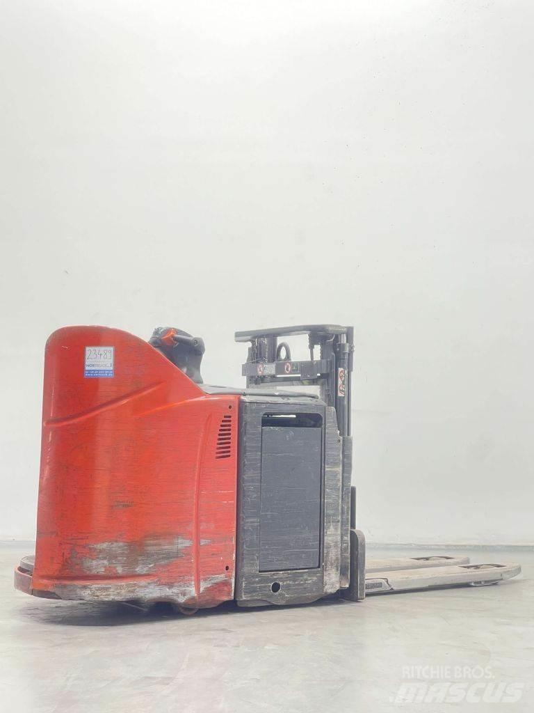 Linde D12HPSP-133 行走控制式堆積機
