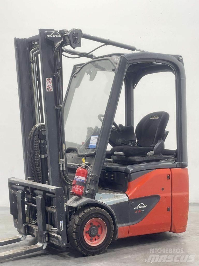 Linde E12-02-386 電動堆高機