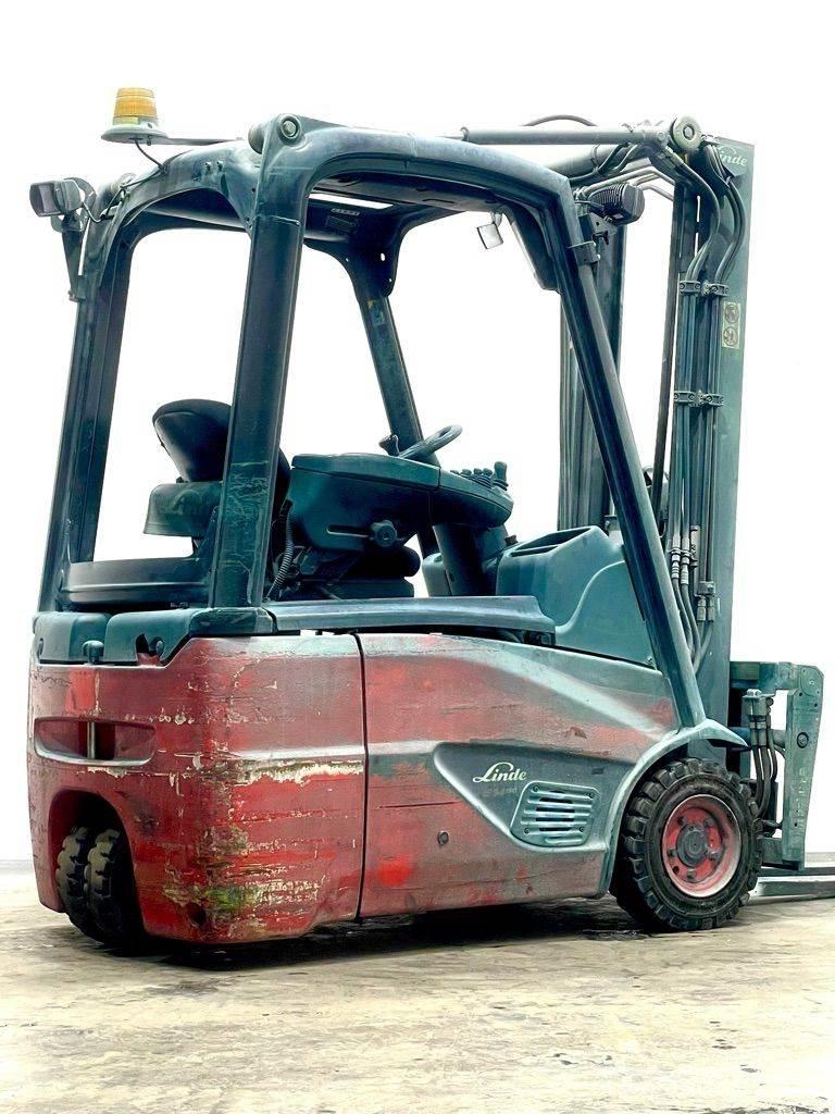 Linde E14-386-EVO 電動堆高機