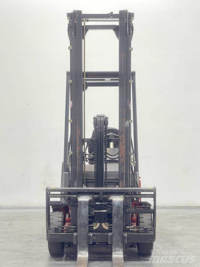 Linde E15Z-02-324 電動堆高機