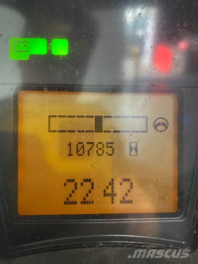 Linde E16-386-EVO 電動堆高機