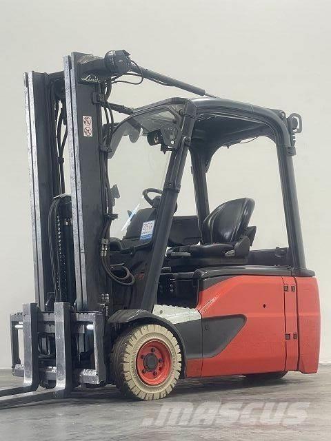 Linde E16L-02 電動堆高機