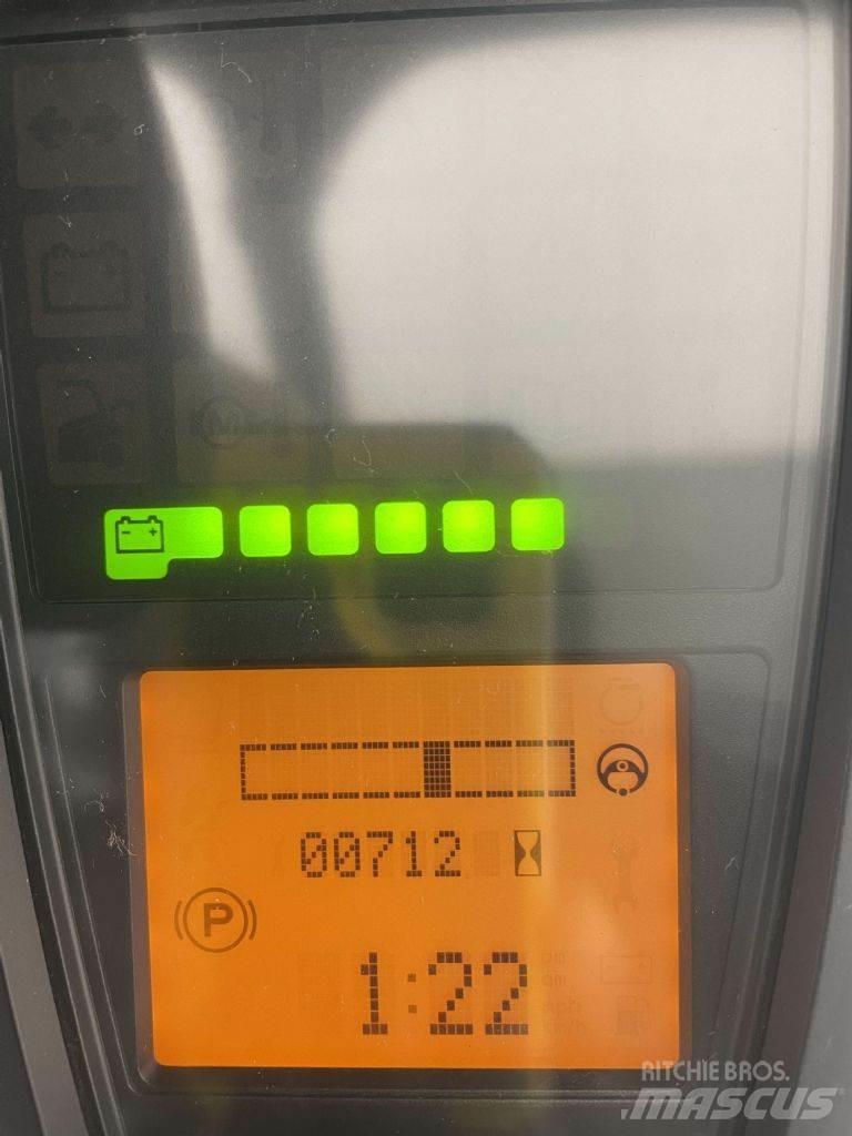 Linde E16L-02-386 電動堆高機