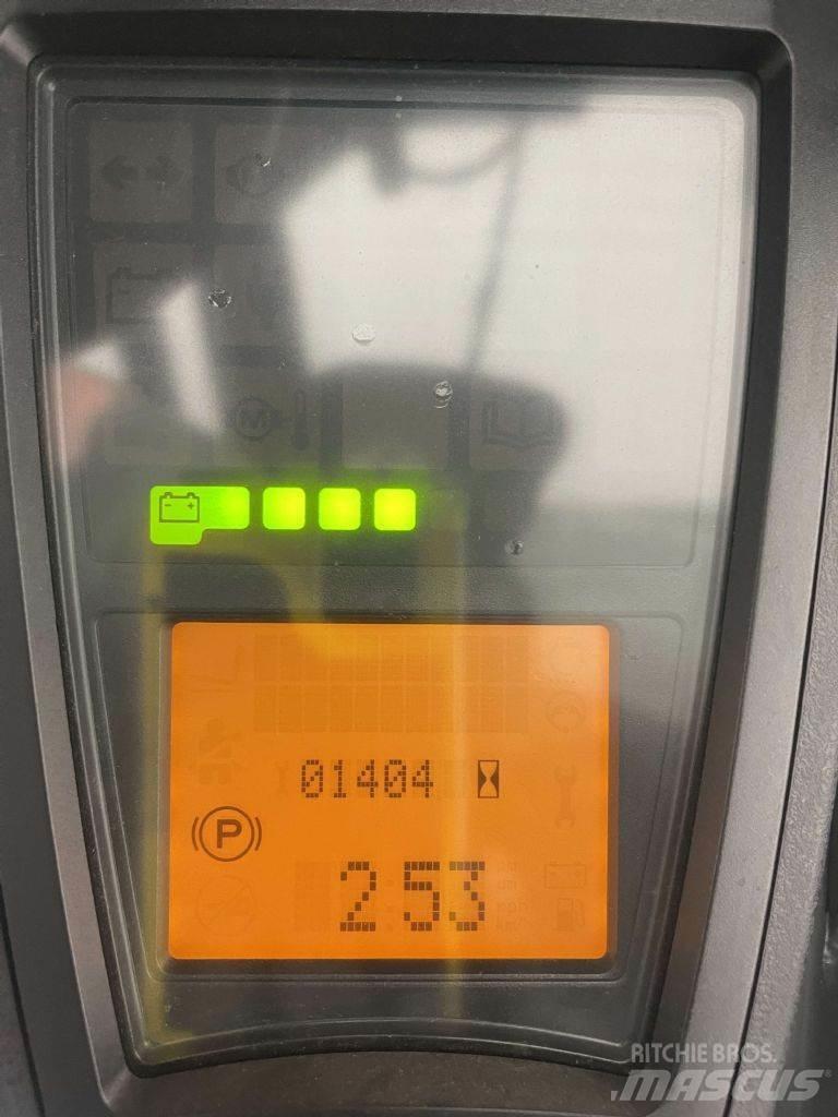 Linde E18-02-386 電動堆高機