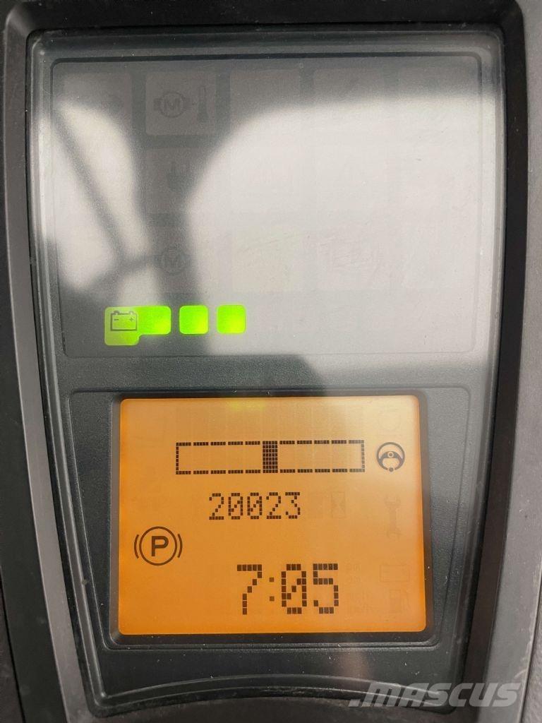 Linde E18PH-01-386 電動堆高機