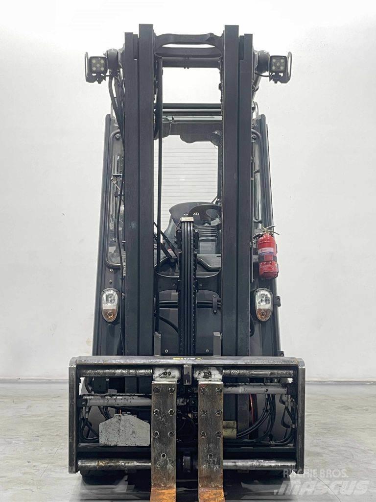 Linde E30H-01/600-387 電動堆高機