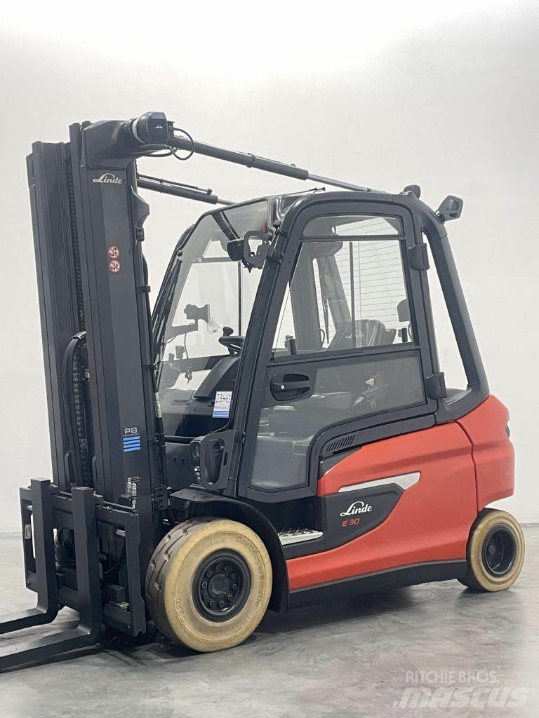 Linde E30L-01-1252 電動堆高機