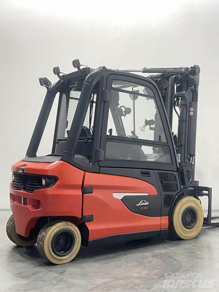 Linde E30L-01-1252 電動堆高機