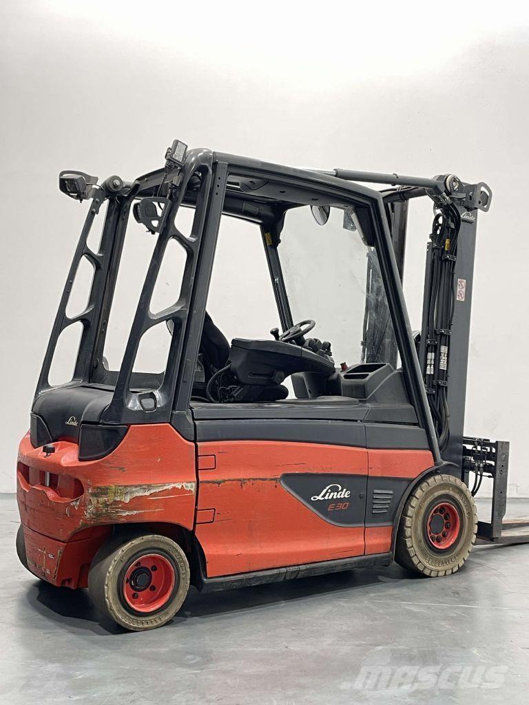 Linde E30L-01-387 電動堆高機
