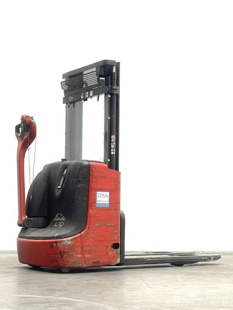 Linde L10 行走控制式堆積機
