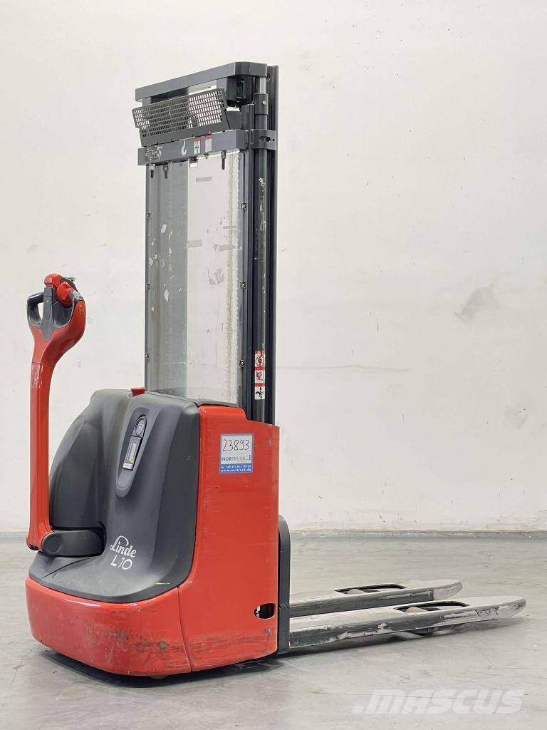 Linde L10-1172 行走控制式堆積機