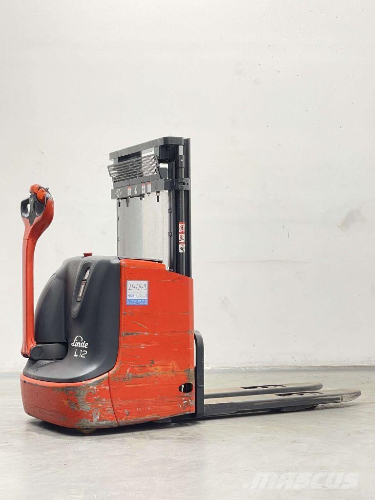 Linde L12i-1172 行走控制式堆積機
