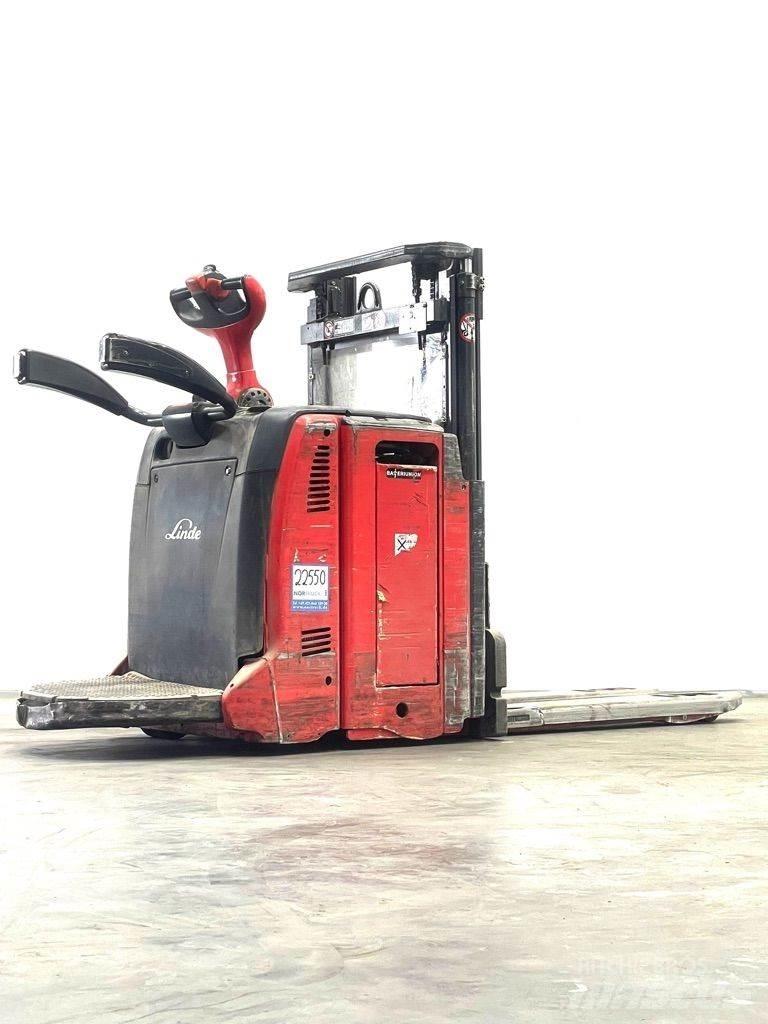 Linde L12LAP-133 行走控制式堆積機