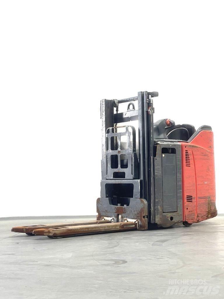 Linde L12LHPS 行走控制式堆積機
