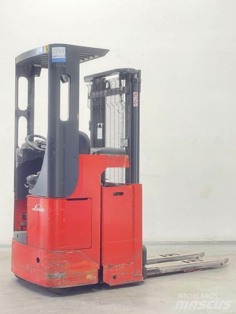 Linde L12R-139 自走式堆積機
