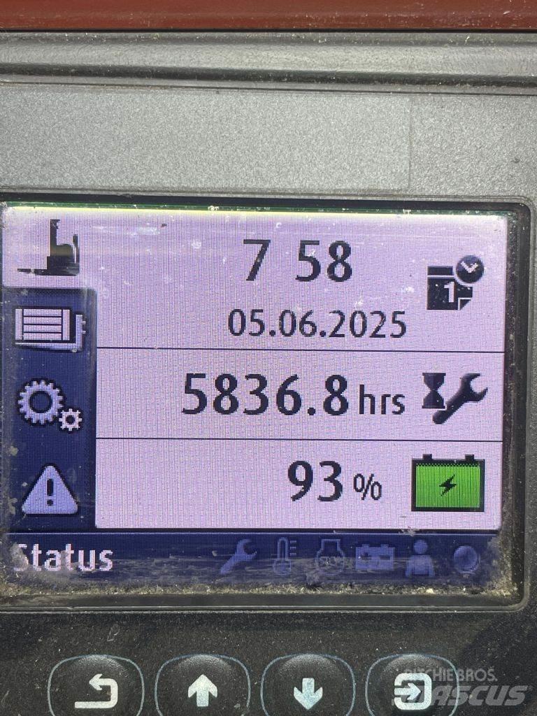 Linde L14AP-1173 行走控制式堆積機