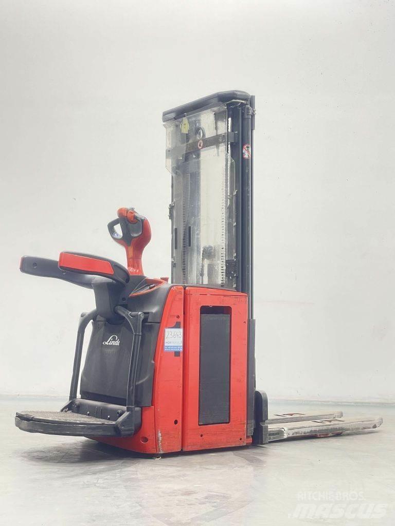 Linde L14AP-1173 行走控制式堆積機