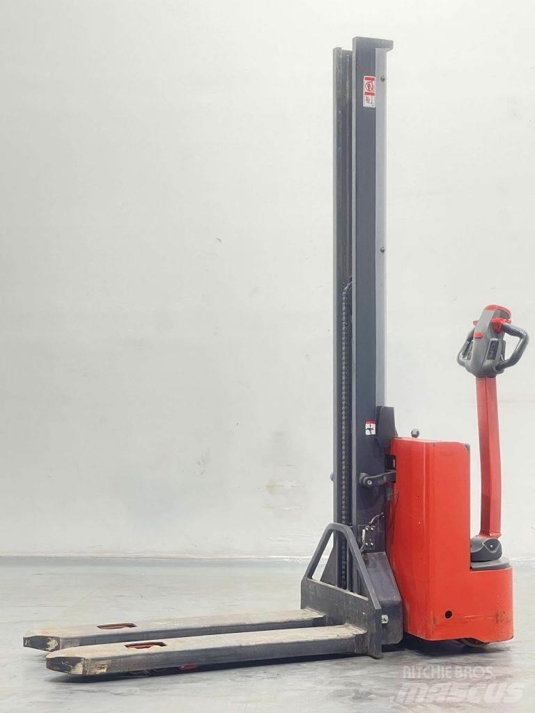 Linde MM10i-1167 行走控制式堆積機