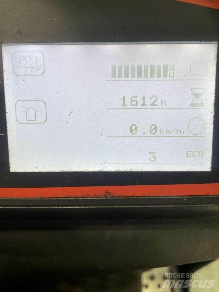 Linde P80-1191 牽引車