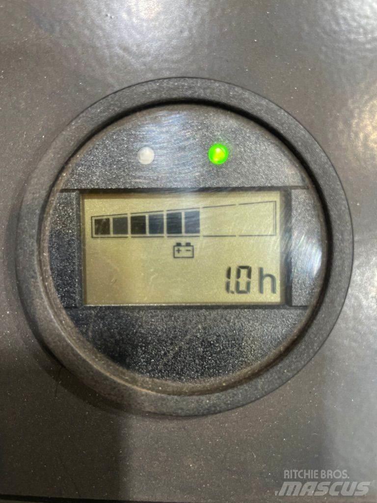 Linde T14S-1154 低架升降機