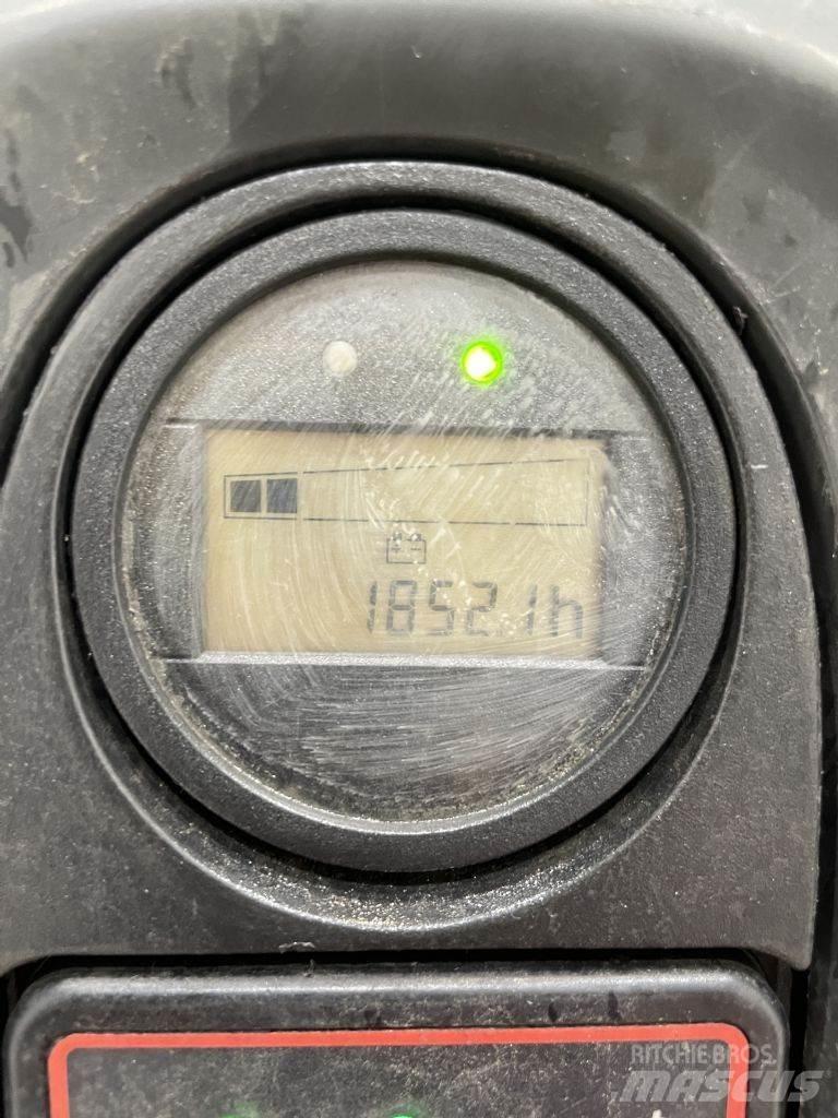 Linde T16-1152 低架升降機