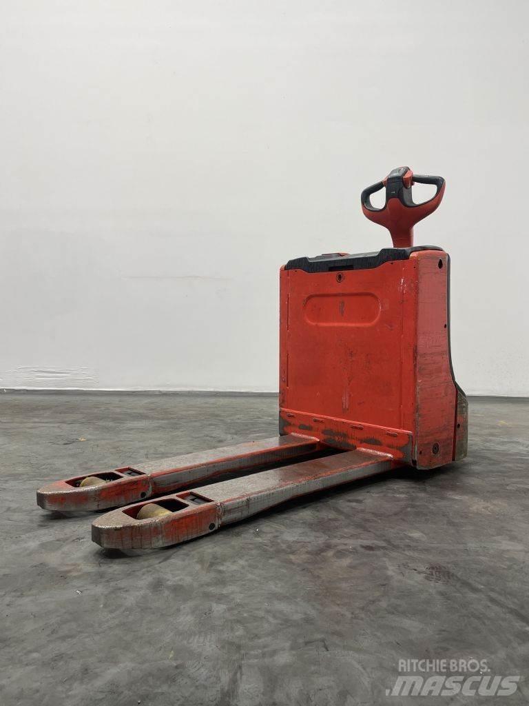 Linde T16-1152-Li-Ion 低架升降機