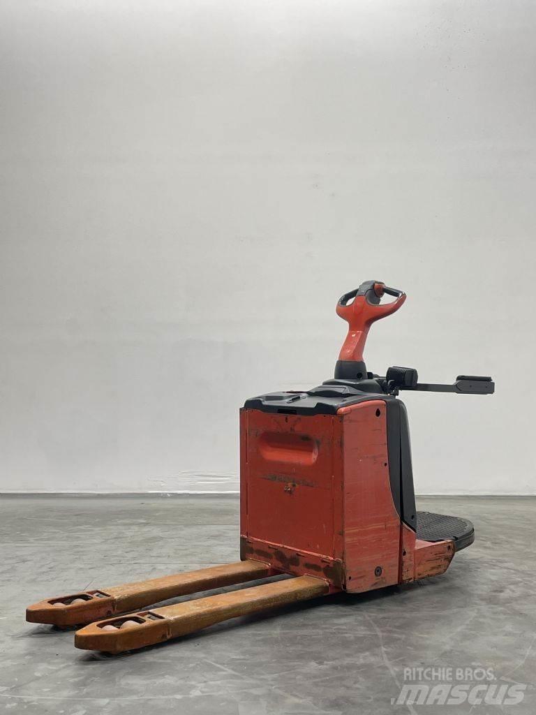 Linde T16P-02 低架升降機