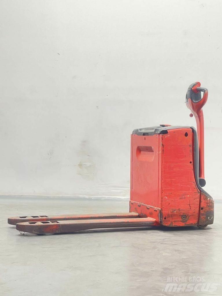 Linde T18-1152 低架升降機