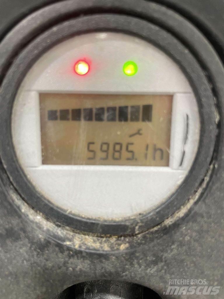 Linde T18-1152-Li-Ion 低架升降機