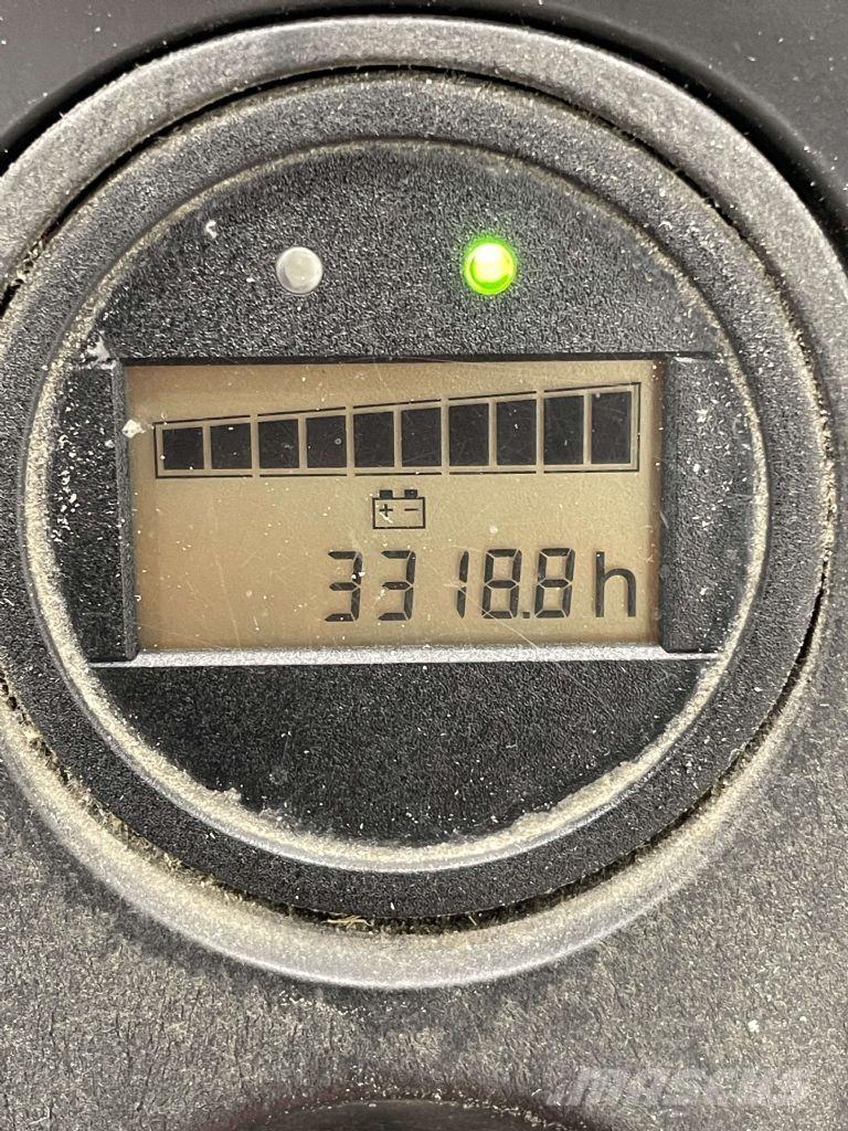 Linde T18-1152-Li-Ion 低架升降機