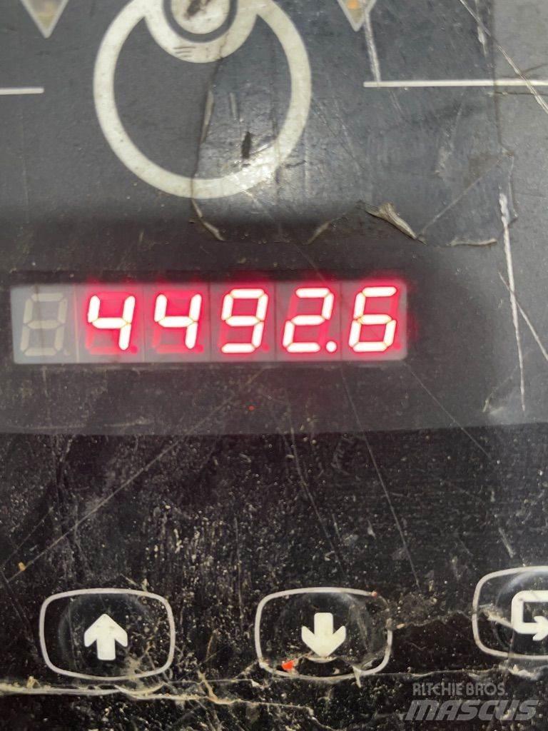 Linde V10-5212 低架裝載機