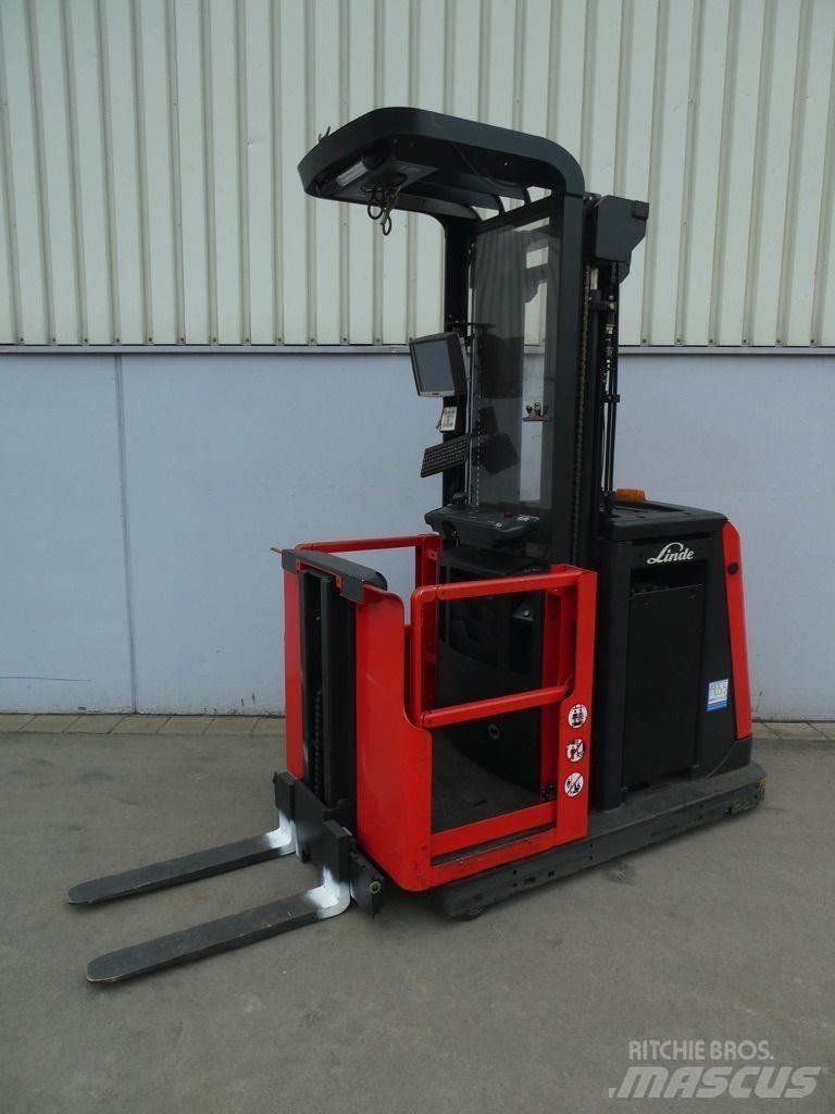 Linde V11-015 高舉式裝載機