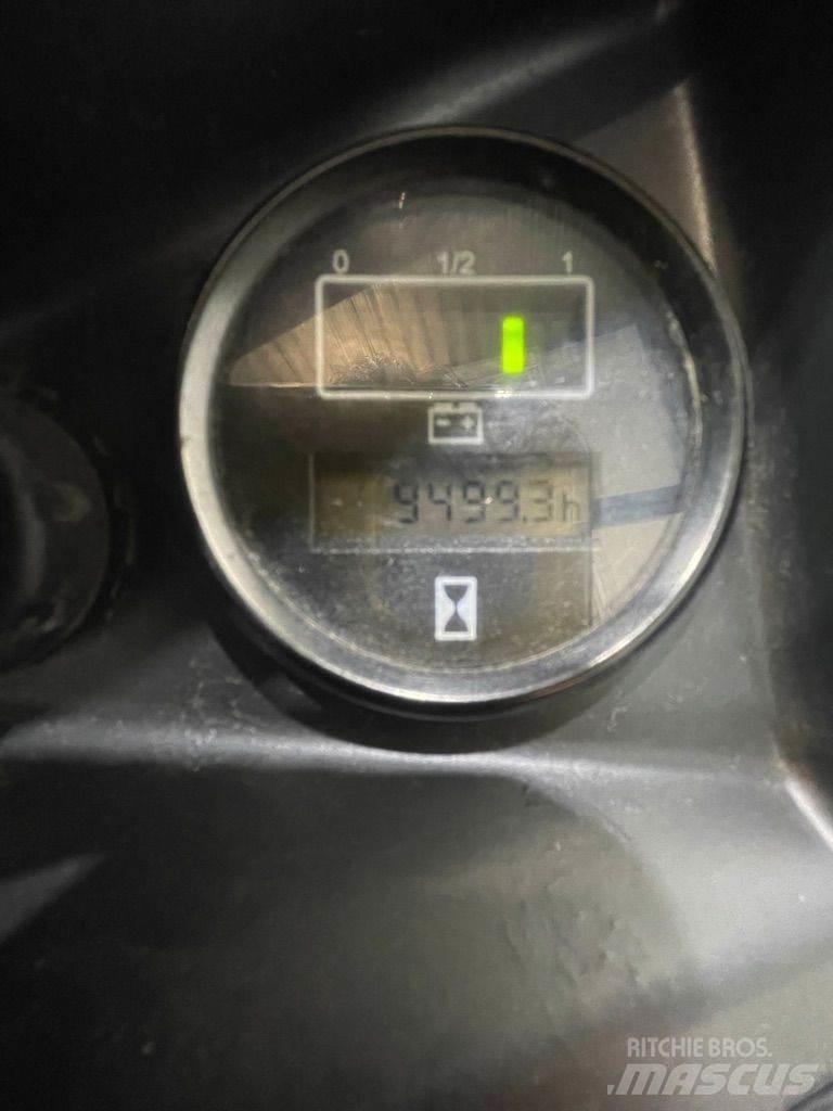 Still EXU16 AC 低架升降機