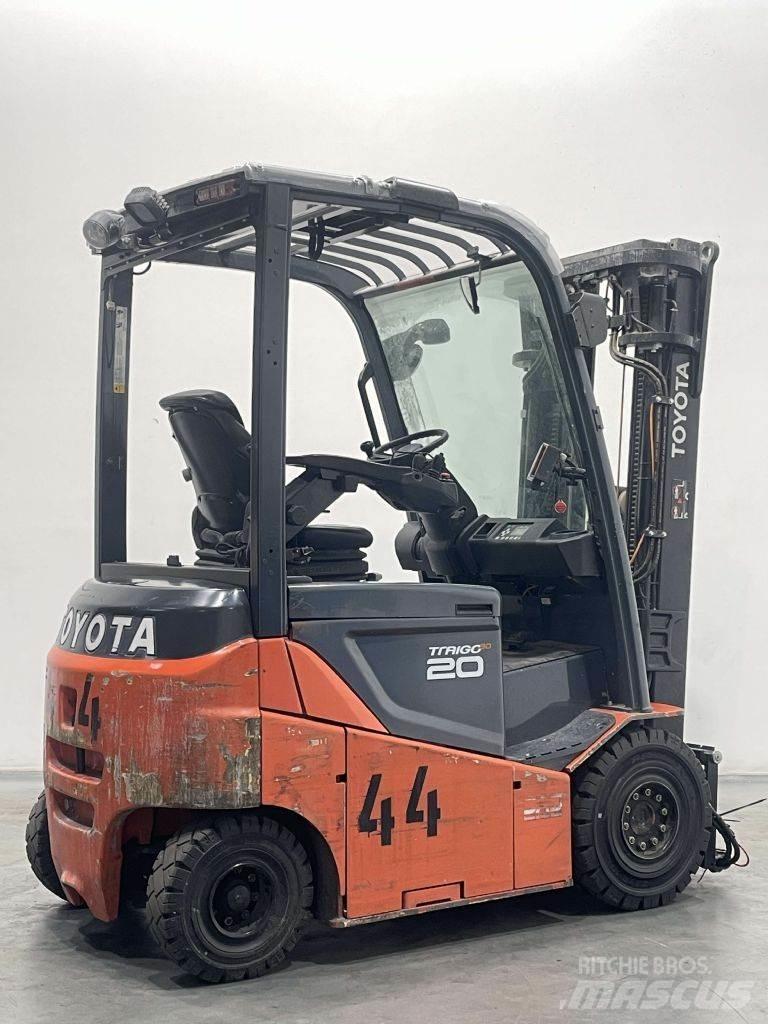 Toyota 8FBMKT20 電動堆高機